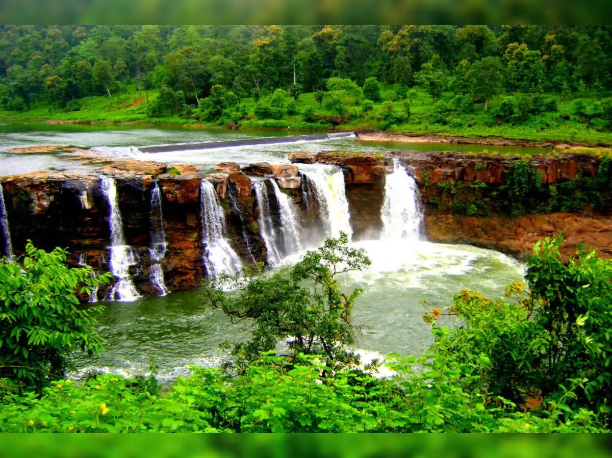 Surat to Saputara Taxi